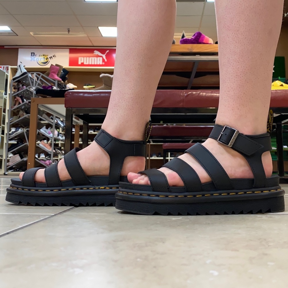 Dr. Martens Blaire (24235001)